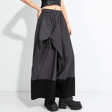 Load image into Gallery viewer, Elastic Waist Midi Skirt Pants
