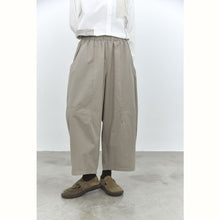 Load image into Gallery viewer, Women's Retro Loose Thin Casual Pants
