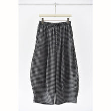 Load image into Gallery viewer, Women’s Plaid Anti-wrinkle Curved Trousers
