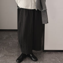 Load image into Gallery viewer, High-waisted Quilted Casual Carrot Pants
