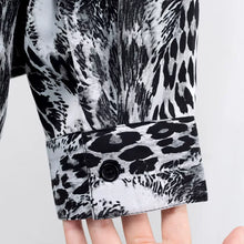 Load image into Gallery viewer, Retro Leopard Print Loose Casual Shirt
