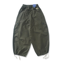 Load image into Gallery viewer, Japanese Retro Silhouette Multi-pocket Straight Wide-leg Pants
