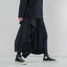 Load image into Gallery viewer, Multi-layered Pleated Cropped Wide-leg Pants Hakama
