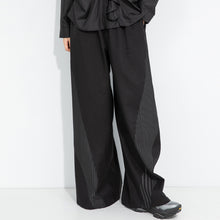 Load image into Gallery viewer, Women's Stripe Paneled Draped Loose Wide-leg Pants
