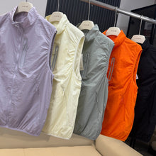 Load image into Gallery viewer, Lightweight Breathable Waterproof Quick-drying Vest
