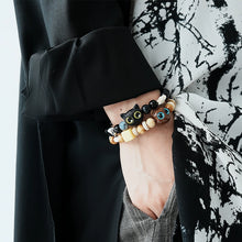 Load image into Gallery viewer, Cat Vintage Wood Carved Beaded Bracelet
