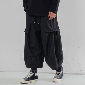 Functional Nine-point Pleated Wide-leg Pants