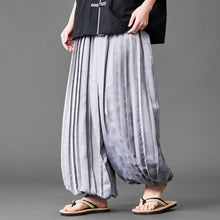 Load image into Gallery viewer, Pleated Loose Casual Pants
