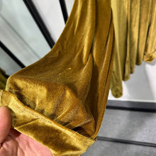 Load image into Gallery viewer, Loose-Fit Velvet Shirt with Fluid Drape
