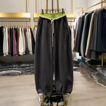 Load image into Gallery viewer, Color-blocked Loose Sweatpants
