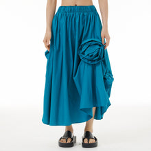 Load image into Gallery viewer, Three-dimensional Irregular Flower Bud Skirt
