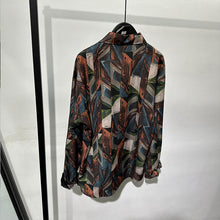 Load image into Gallery viewer, Retro Geometric Print Loose Long-sleeved Shirt
