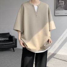 Load image into Gallery viewer, Fake Two-piece V-neck T-shirt
