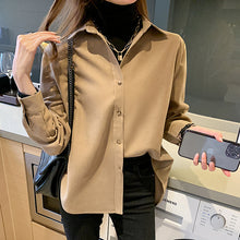 Load image into Gallery viewer, Spring and Autumn Thickened Solid Color Loose Shirt
