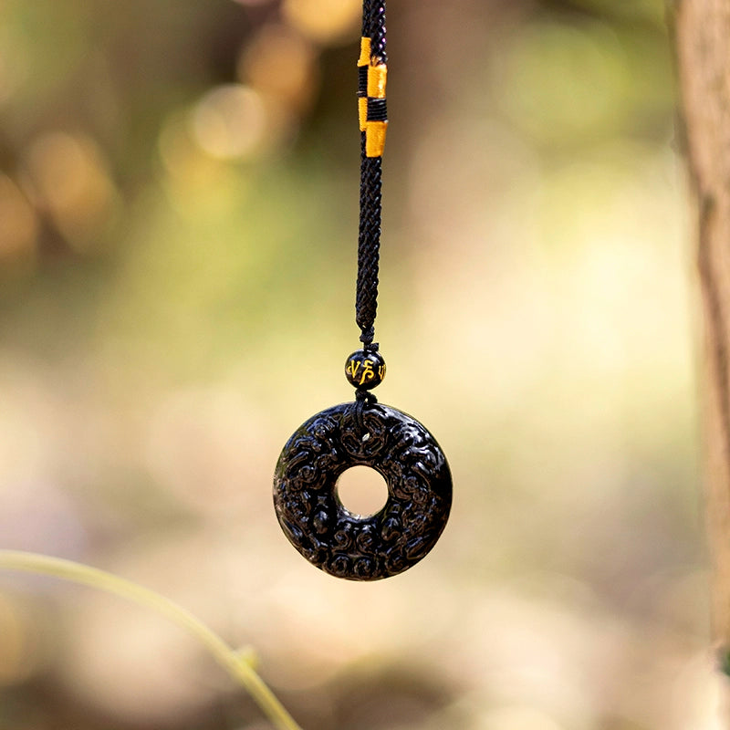【Hong hong huo huo】Hand Wood Carved Retro Necklace