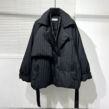 Load image into Gallery viewer, Retro Fake Two Piece Lapel Jacket
