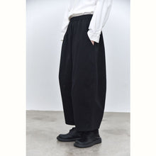 Load image into Gallery viewer, Women's Retro Loose Thin Casual Pants
