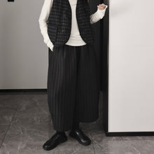 Load image into Gallery viewer, High-waisted Quilted Casual Carrot Pants
