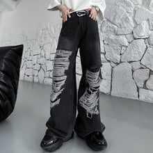 Load image into Gallery viewer, Vintage Knee Tassel Jeans
