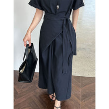 Load image into Gallery viewer, Cross-strap Short-sleeved Fitted Waist Dress
