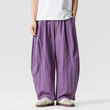 Load image into Gallery viewer, Retro Quick-drying Pleated Outdoor Trousers
