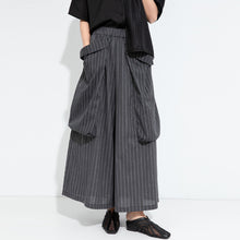 Load image into Gallery viewer, Women‘s Vertical Striped Wide-leg Cropped Trousers
