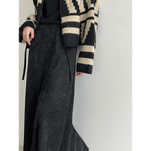Load image into Gallery viewer, Retro Twill Brushed Midi Skirt
