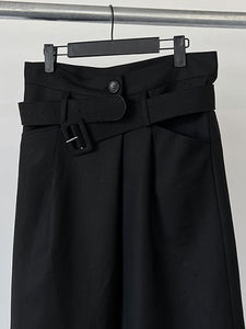 Dark Belt Cropped Wide Leg Pants