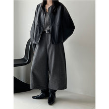 Load image into Gallery viewer, Cropped Loose Wide-leg Trousers
