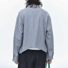 Load image into Gallery viewer, Curved Hem Checkered Textured Shirt
