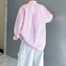 Load image into Gallery viewer, Loose-Fit Striped Collared Shirt
