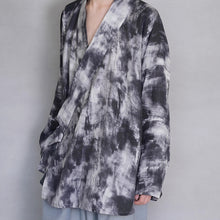 Load image into Gallery viewer, Ink-print Cross-neck Short Cardigan
