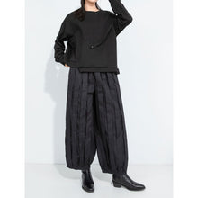 Load image into Gallery viewer, Women's Elastic-waist Pleated Draped Loose Balloon Pants
