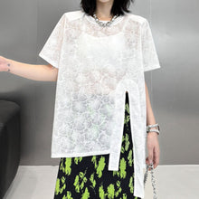 Load image into Gallery viewer, Women's Floral Pattern Lace Slit Hem T-shirt
