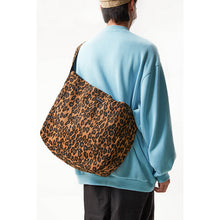 Load image into Gallery viewer, Vintage Leopard Print Large Capacity Shoulder Bag
