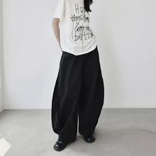 Load image into Gallery viewer, Women's Scimitar-shaped Loose-fitting Trousers
