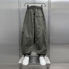 Load image into Gallery viewer, Retro Pleated Multi-Pocket Loose Straight Wide-Leg Pants
