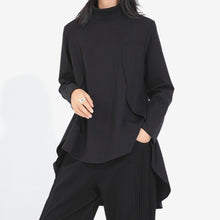Load image into Gallery viewer, Loose-fitting Casual Turtleneck T-shirt
