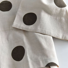 Load image into Gallery viewer, Women's Polka Dot Pleated Retro Collared Short Shirt
