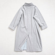 Load image into Gallery viewer, Loose-fitting Long Raglan Sleeve Trench Coat

