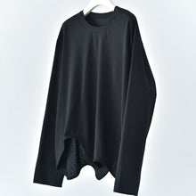Load image into Gallery viewer, Women's Wavy Hem Casual Round Neck Shirt
