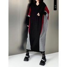 Load image into Gallery viewer, Women's Contrast Panel Loose Batwing Sleeve V Neck Knitted Dress
