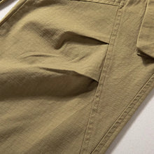 Load image into Gallery viewer, Vintage Large Pocket Pants
