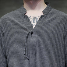 Load image into Gallery viewer, V-neck Pleated Three-quarter Sleeve Shirt
