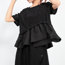 Load image into Gallery viewer, Hollow Top Fake Two-piece Stitching T-shirt

