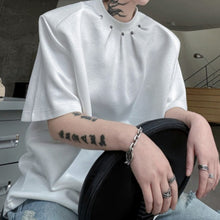 Load image into Gallery viewer, Crew Neck Loose T-shirt with Pleats and Studs
