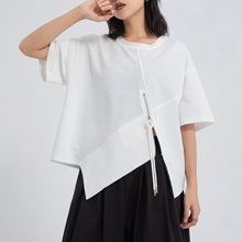 Load image into Gallery viewer, Women‘s Crew Neck Loose Irregular Hem T-shirt
