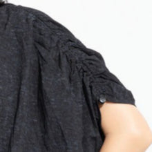 Load image into Gallery viewer, Women Pleated Textured Zip-up Collar Shirt
