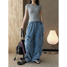 Load image into Gallery viewer, Slim-fit Crew-neck T-shirt
