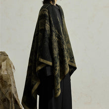 Load image into Gallery viewer, Ink Painting Split Double-sided Knitted Shawl
